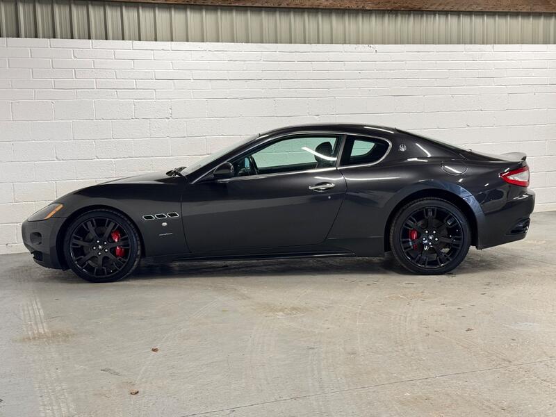 MASERATI GRANTURISMO
