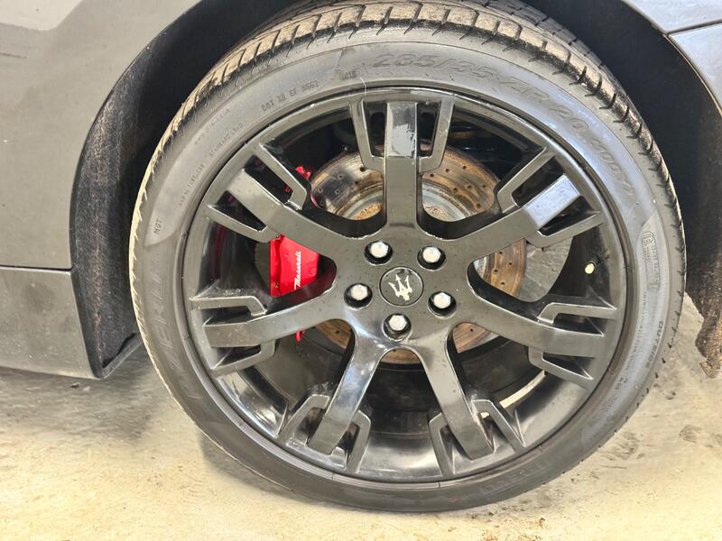 MASERATI GRANTURISMO