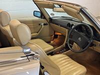 MERCEDES-BENZ SL