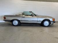 MERCEDES-BENZ SL