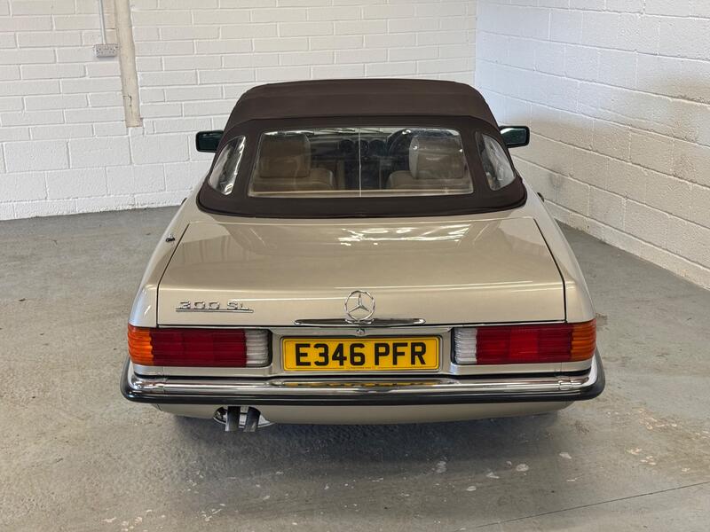 MERCEDES-BENZ SL