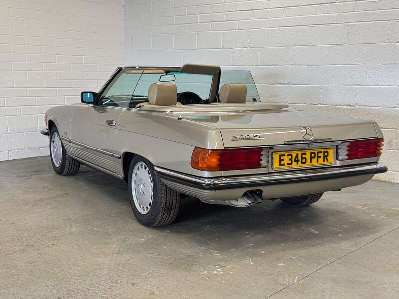 MERCEDES-BENZ SL