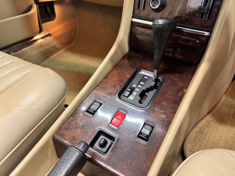 MERCEDES-BENZ SL
