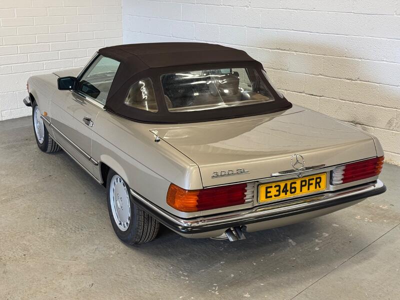 MERCEDES-BENZ SL