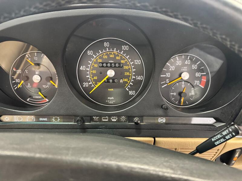 MERCEDES-BENZ SL