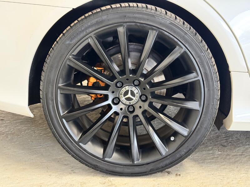 MERCEDES-BENZ CLS