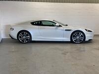 ASTON MARTIN DBS