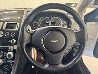 ASTON MARTIN DBS
